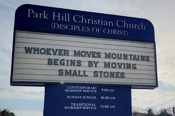 parkhillsign mountains